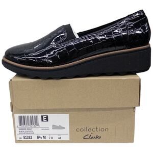 Clarks Sharon Dolly Black Patent Wedge Loafers Women's size 9.5